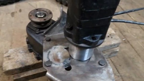 Гидромотор МГП 160 + раздатка УАЗ