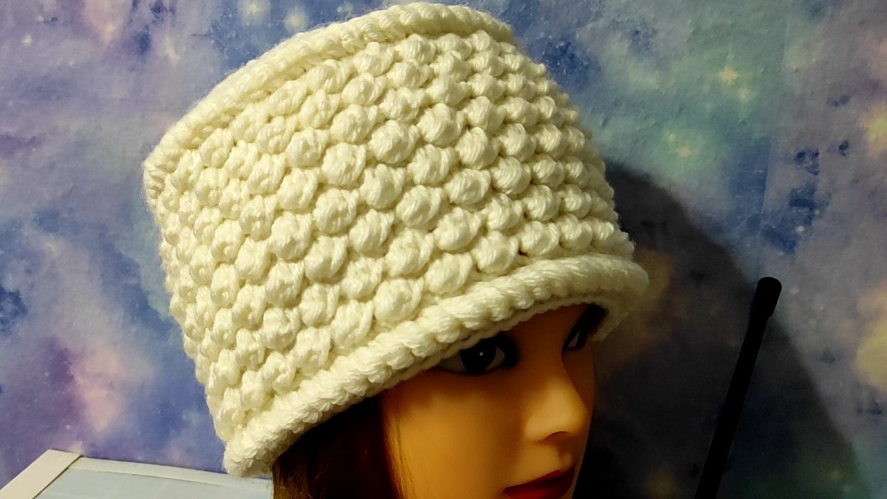 Тёплая шапочка крючком. Подробное видео. смотреть онлайн