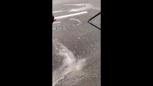 Ремонт трещин  в асфальте дорожным герметиком