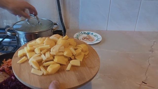 БОРЩ: рецепт домашнего борща. Диетический борщ без мяса. ВЛОГ/ПРАВИЛЬНОЕ ПИТАНИЕ смотреть онлайн