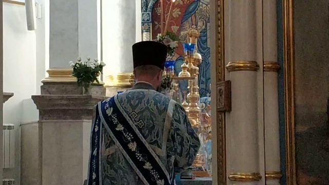 Божественная литургия в праздник Минской иконы Божией матери в кафедральном соборе города Минска. смотреть онлайн