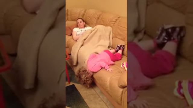 Пупсочка с распущенными волосами смотреть онлайн