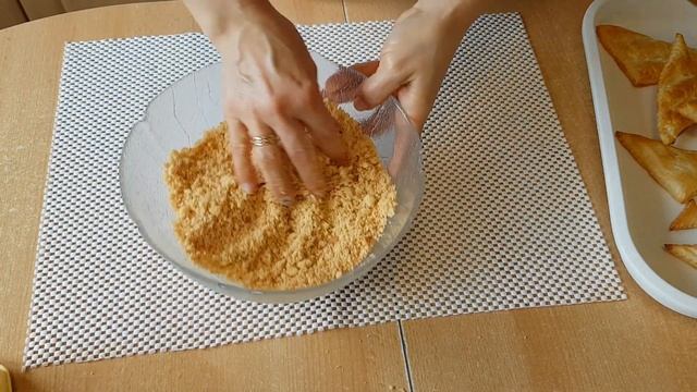 Выпечка из слоеного теста Уголочки из слоеного теста Со сгущёнкой смотреть онлайн