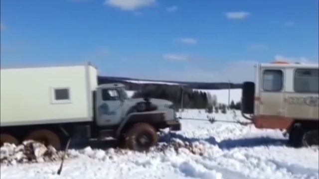 Зимники севера и бездорожье. Дороги севера на Уралах. смотреть онлайн