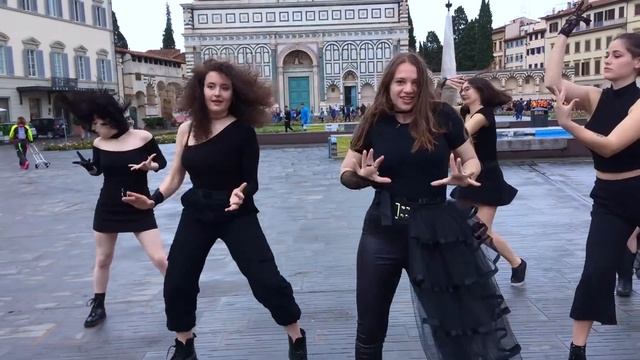 [K-POP IN PUBLIC - ITALY] TWICE - FANCY DANCE COVER ~ [SUNSET 썬셋 CREW] смотреть онлайн