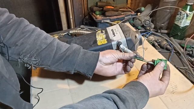 Как отвязать отопитель Вебасто АТ2000СТ от системы климатконтроля автомобиля. смотреть онлайн