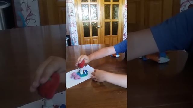 Сонины Сказки! Сказка под грибком! Лепим с глиной! смотреть онлайн