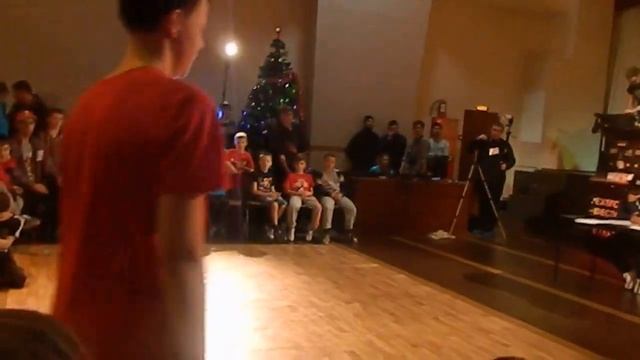 3-ий ежегодный фестиваль хип-хоп культуры "ЙОЛКА" г. КОСТРОМА. смотреть онлайн