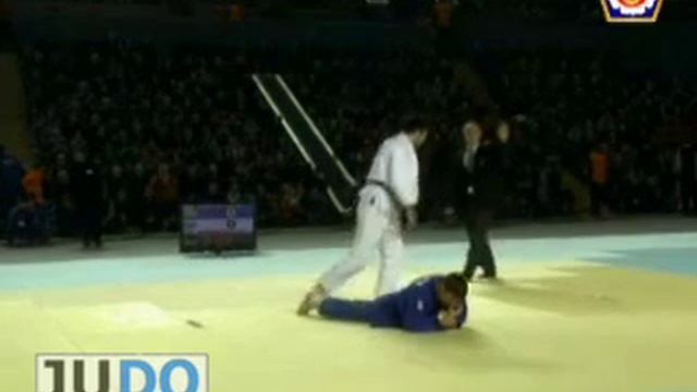 JUDO 2009 World Cup Tbilisi: Varlam Liparteliani (GEO) - Grigori Mamrikishvili (GEO) смотреть онлайн