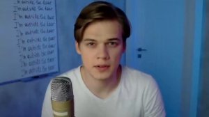 ОНО ПРЯЧЕТСЯ ЗА ДВЕРЬЮ И ХОЧЕТ ВЫПРЫГНУТЬ (НИКИТА МАРТИНЕС)