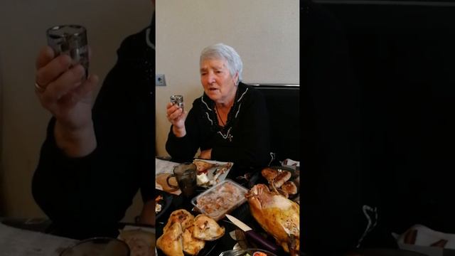 юбилей маме 85лет как поёт? смотреть онлайн