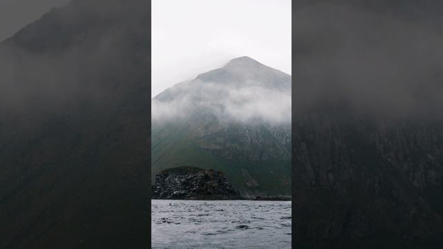 Мудрая притча о том, почему люди кричат, когда сcорятся. смотреть онлайн