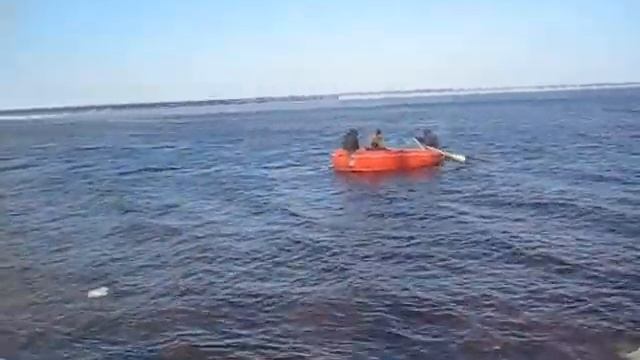 На лодке плыть зимой. МОНТАЖ ОКГТ смотреть онлайн