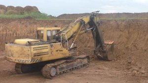 Экскаватор ЭО-5225 с прямой лопатой часть 2