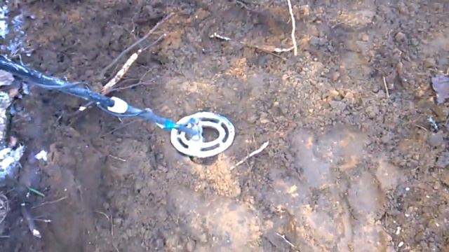 Продолжение зимнего шурфа!!Search with Garrett ACE 250! смотреть онлайн