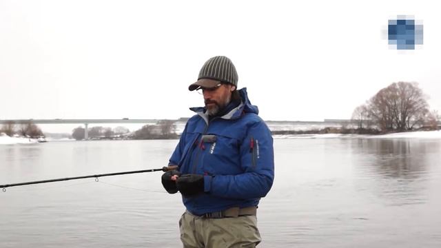 Зимняя ловля голавля НАХЛЫСТОМ смотреть онлайн