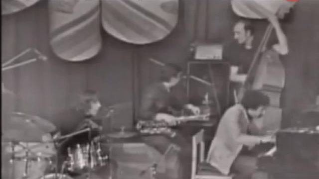 ПАМЯТИ ВЕЛИКОГО ПИАНИСТА ВАГИФА МУСТАФА ЗАДЕ.mp4 смотреть онлайн