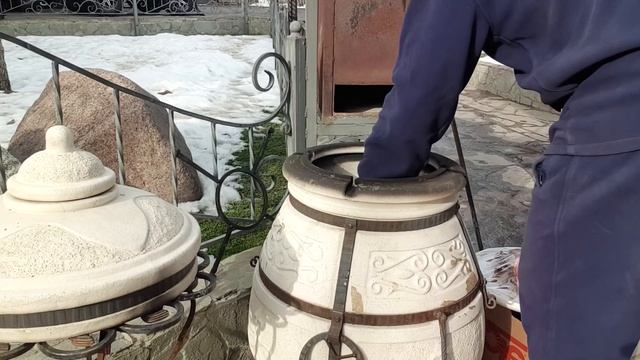 БАРАНЬЯ ЛЯЖКА В ТАНДЫРЕ - КАК СДЕЛАТЬ СОЧНО - Новый год не за горами смотреть онлайн