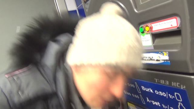 Сдаём банки в Швеции! А вы сдаёте? смотреть онлайн