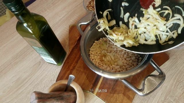 Хумус по-сибирски из фасоли и кедровых орешков... смотреть онлайн