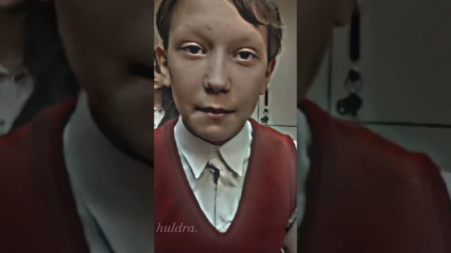 Ты не зная особо меня, больше помощи даже предлагаешь.... Эдит по шгш школе ГЛАЗАМИ ШКОЛЬНИКА. смотреть онлайн