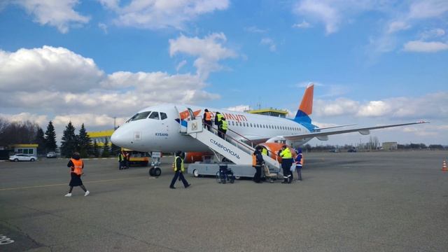 Первый рейс Ставрополь - Санкт-Петербург авиакомпании Азимут смотреть онлайн