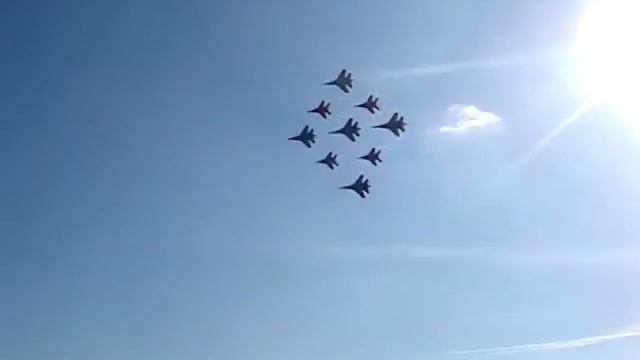 MOV04010=Сквозь Солнце смотреть онлайн