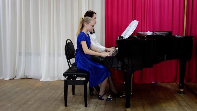 Лаврова Мария (преп. Давыдова О.С.) Ж.Металлиди "Вальс Мальвины и марш Буратино" смотреть онлайн