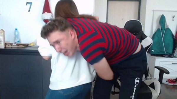 СИТРО ПОЛУЧИЛ ПО ЖОПЕ НА СТРИМЕ!!!