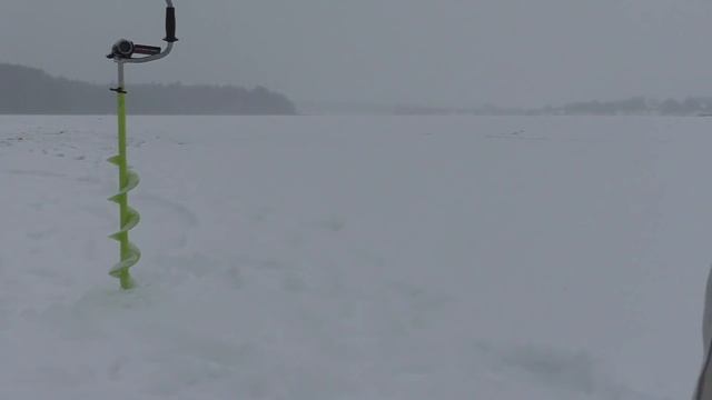 Рыбалка! Ловля со льда /Russian fishing смотреть онлайн