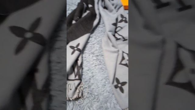 В наличии палантин Louis Vuitton несколько цветов Отправляю безопасной доставкой. Авито смотреть онлайн