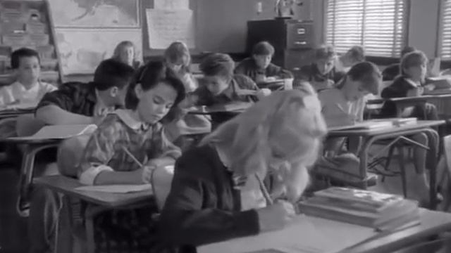 Phil Collins - Do You Remember (Official Music Video) смотреть онлайн