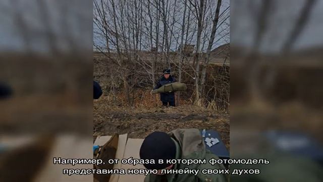 Роковая брюнетка: Ким Кардашьян примерила челку смотреть онлайн