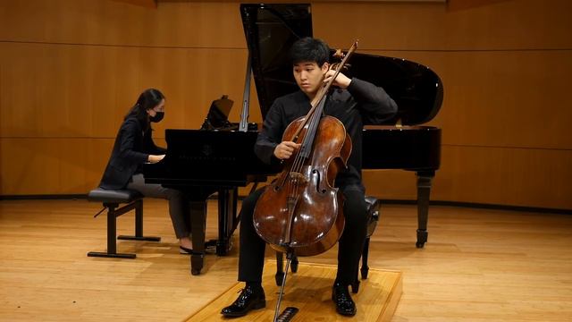 Claude Debussy: Sonata for Cello and Piano in D Minor (1915) — Andrew Byun смотреть онлайн