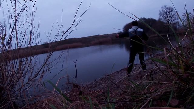 Закрытие сезона. Впервые впоймал щуку. смотреть онлайн
