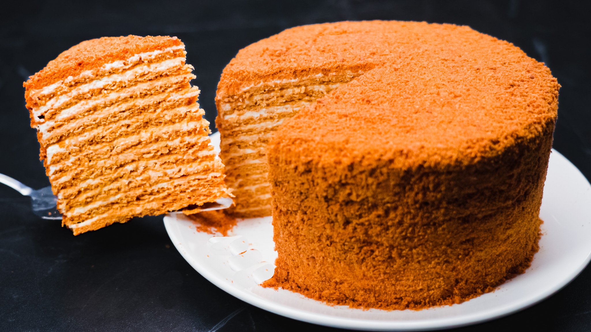 Как я готовлю, самый популярный торт в России. Делюсь рецептом “Медовика” смотреть онлайн