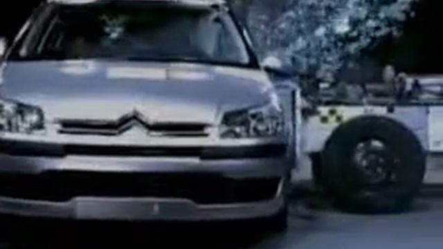 Краш-тест Citroen C4 - методика EuroNCAP смотреть онлайн