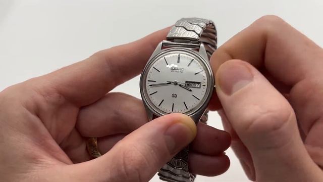 How to Set the Time and Date on a Seiko Quartz Watch - Seiko Quartz 5Y23-8040 смотреть онлайн