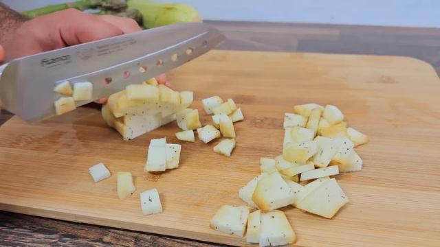 Gesunde und leckere Gemüsesuppe mit Fleisch! Heilende Suppe für jeden Tag! смотреть онлайн