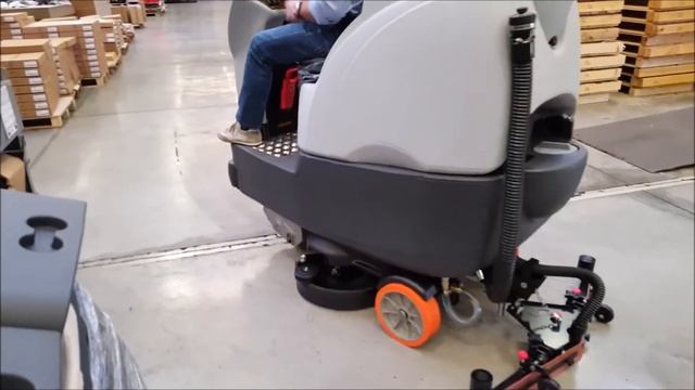 Поломоечная машина LAVOR Professional Comfort S-R 90 смотреть онлайн