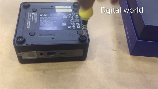 PC INTEL NUC 11th GEN RAM AND SSD UPGRADE смотреть онлайн