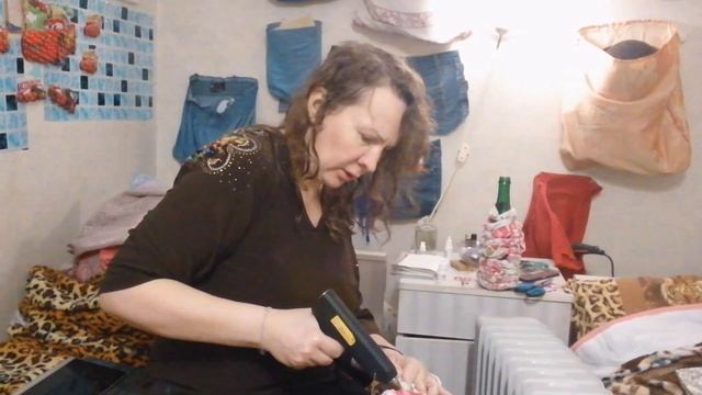 #DIY бутылка с отделкой из ткани супер подарок смотреть онлайн