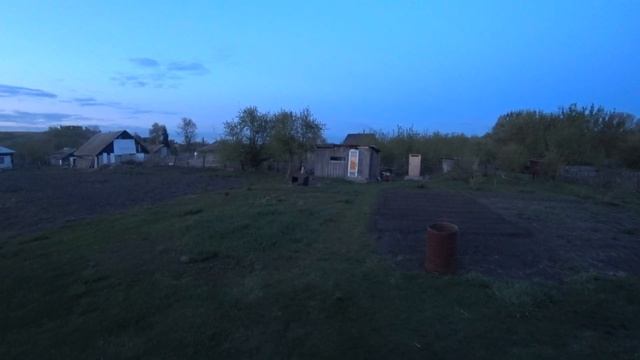 Певчие птички вечером в деревне хорошо поют. смотреть онлайн
