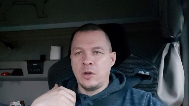 И ДАЖЕ НА ЗАГРУЗКЕ, В ГЕРМАНИИ ЕСТЬ НАДПИСИ НА СТЕНАХ смотреть онлайн