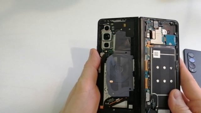 Samsung z fold 3 не работает звук смотреть онлайн