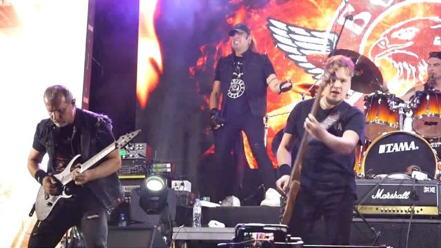 АРТУР БЕРКУТ & REPORTAGE - часть 2 (Ural Music Night - 2019, Екатеринбург) смотреть онлайн