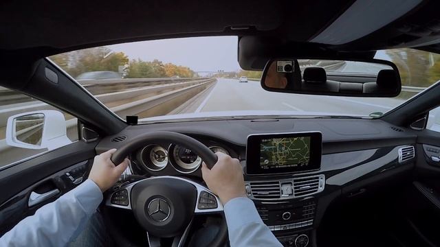 MB CLS 500 Vergleich zu S 500 Coupé - Gerede - Autobahn - Full speed смотреть онлайн