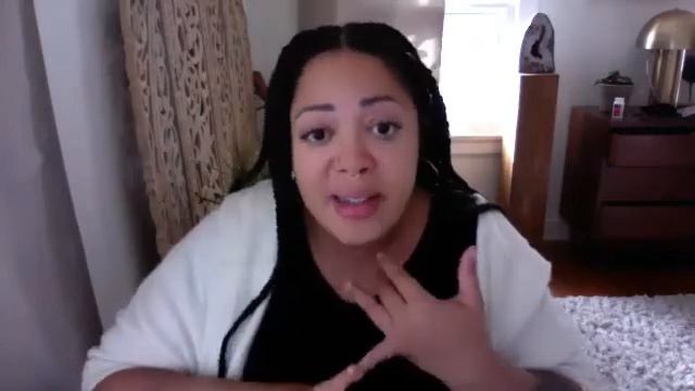 Ever wondered what an energy Oracle card reading is like? смотреть онлайн