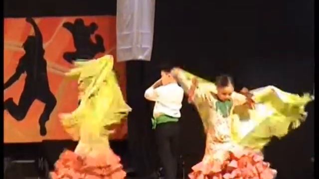 Ana Troncoso bailaora ALEGRIAS CON MANTON ANA BELEN ,AFRICA Y JESUS смотреть онлайн