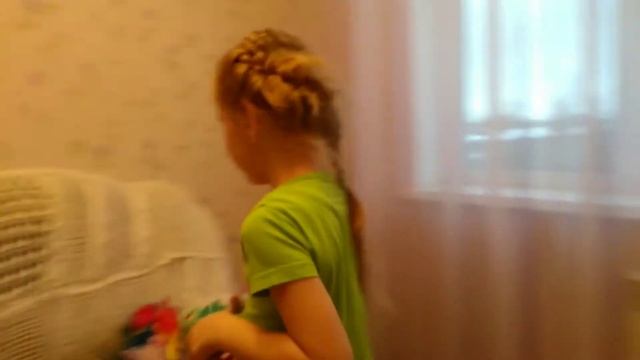 Продолжение. Рассказывает стих Новый год. смотреть онлайн